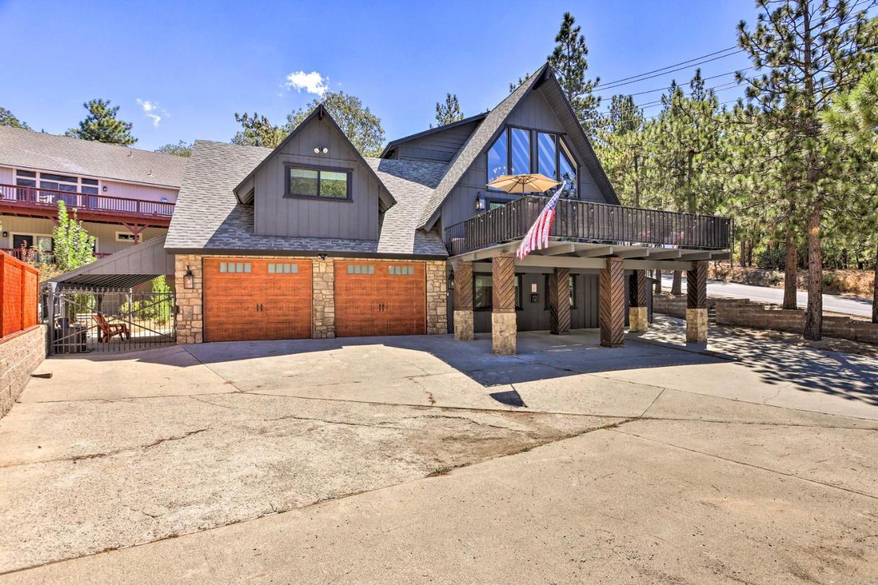 Luxe Timberland Villa With Lake Arrowhead Access! Exterior photo